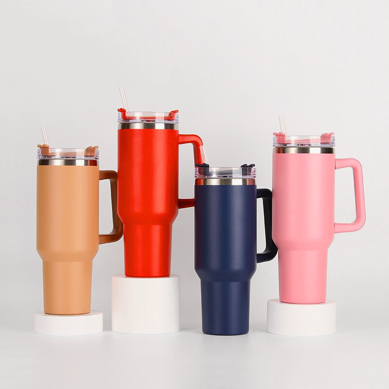 Portable 40oz Vacuum-Sealed Auto Beverage Cups