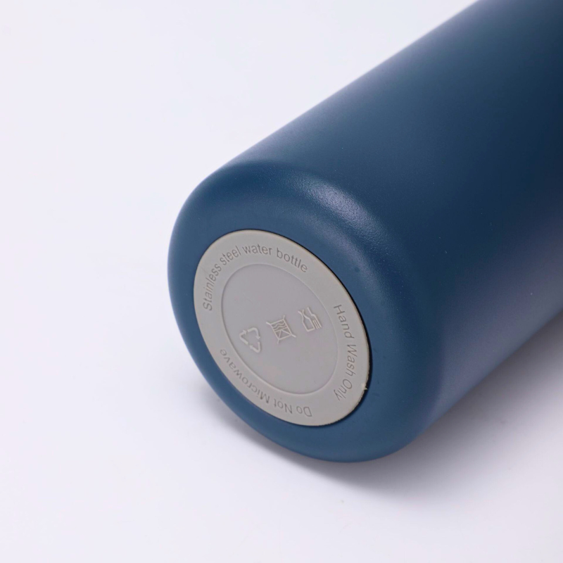 All-Purpose Thermo With Opening · Straw Lid