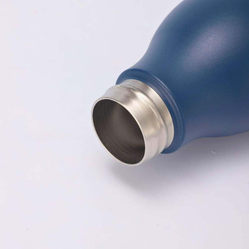 All-Purpose Thermo With Opening · Straw Lid