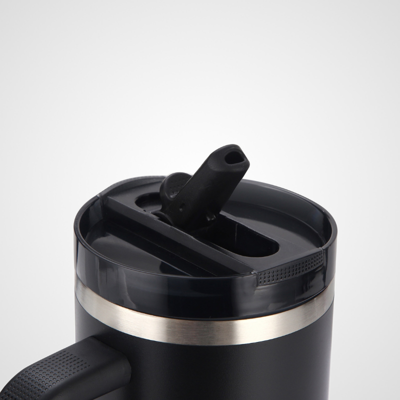Stainless Steel 40oz Tumbler With Handle & Flip Straw Lid