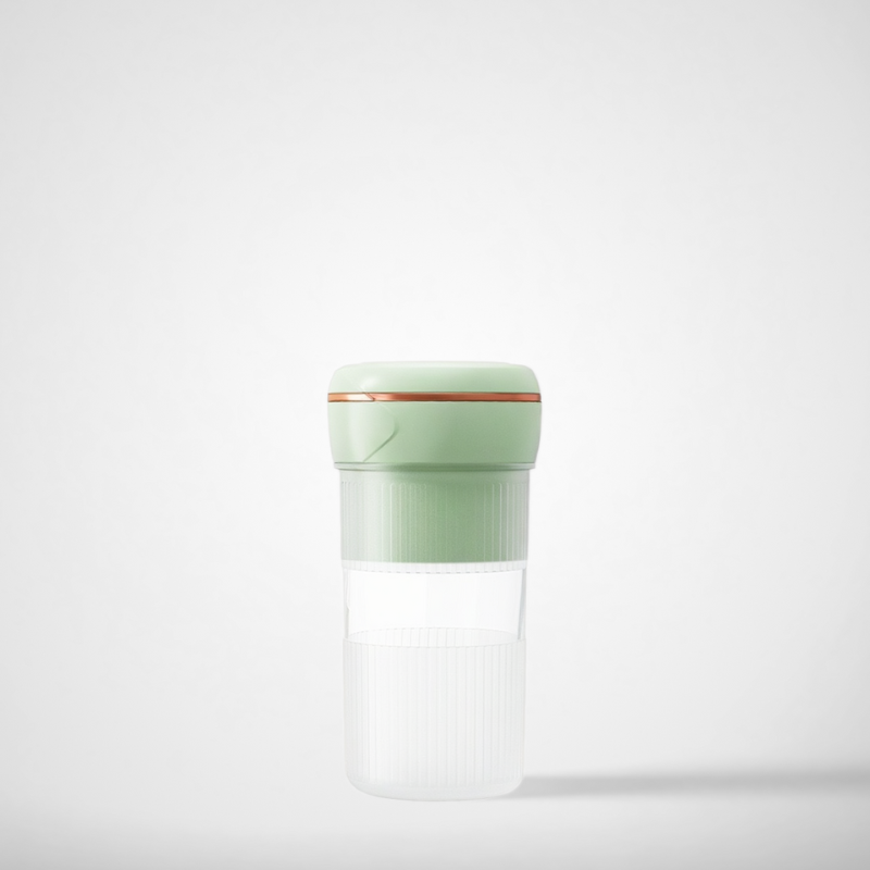 Hot Sale Portable Household Rechargeable Small Fruit and Vegetable Crushed Ice Multifunctional Wireless Juicer Cup